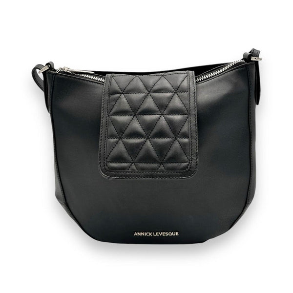 Annick Levesque Black Isabelle-Black