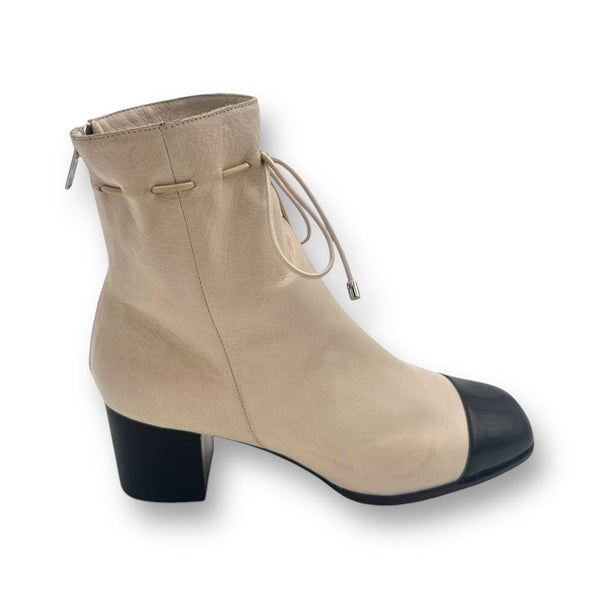 Django & Juliette Boots 6 / Ivory / 2 inches Valina-Ivory